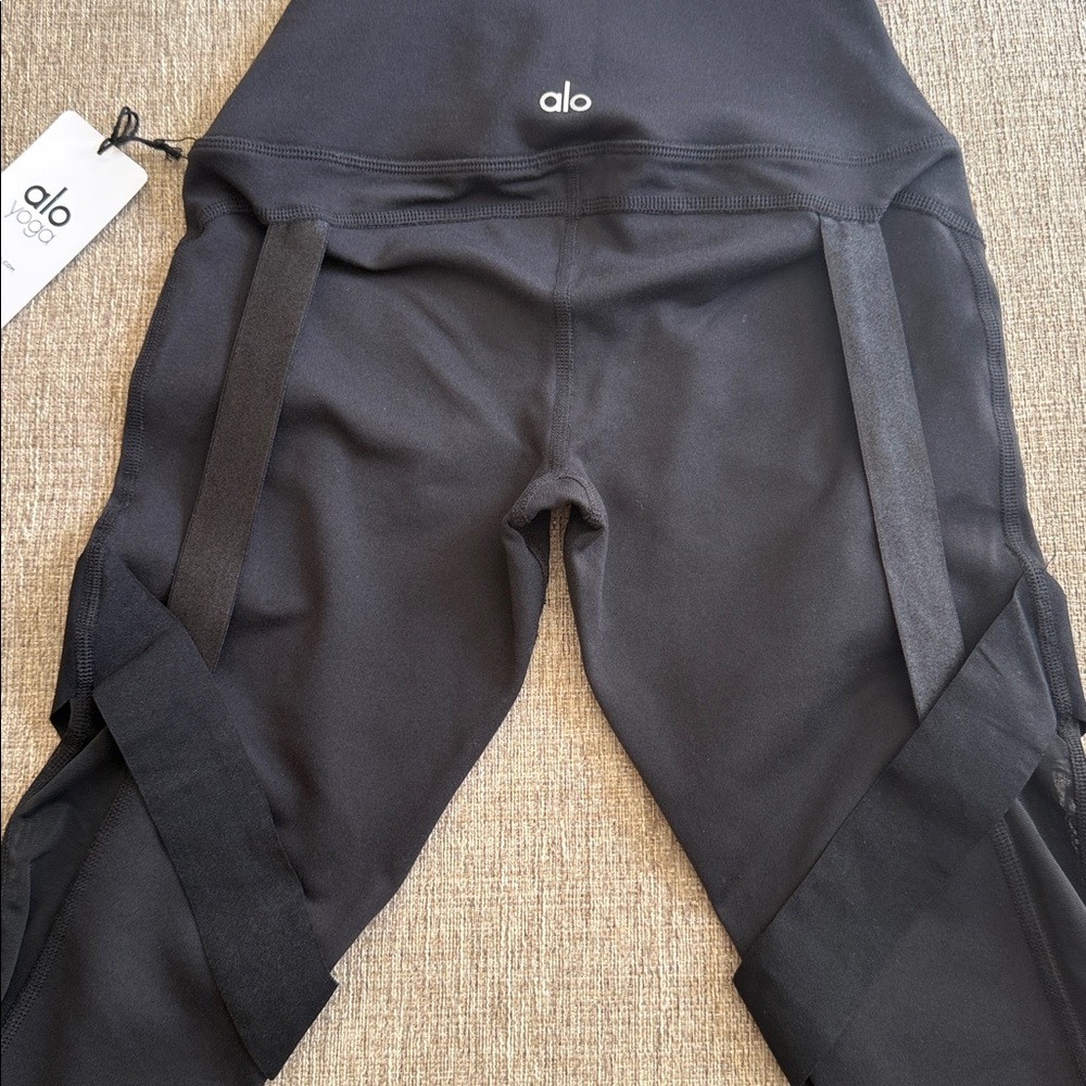 NWT Alo High-waist Bandage Legging Black , XS - Picture 11 of 14
